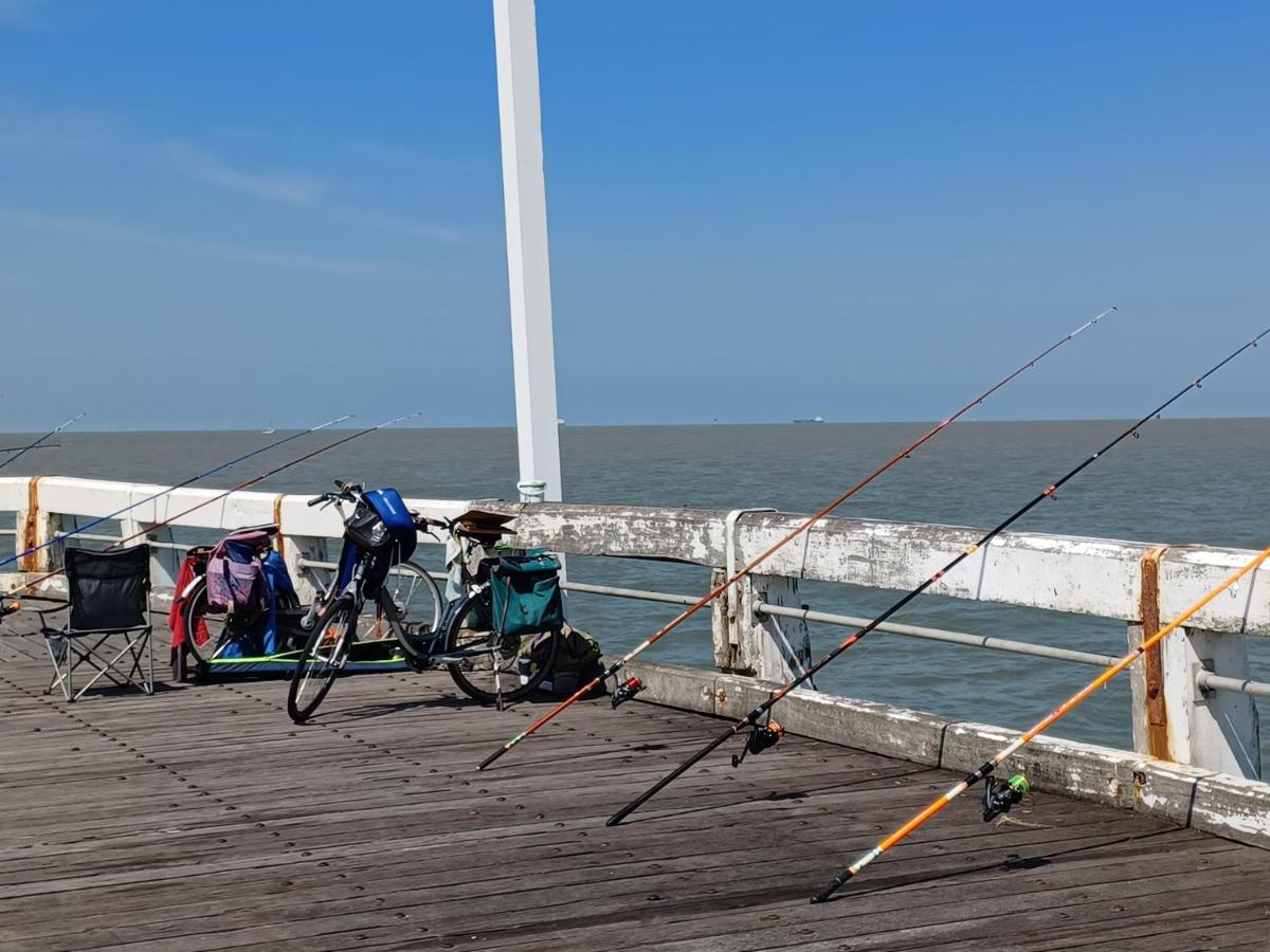 Appartement Blankenberge Zeedijk Aan De Pier Luaran gambar