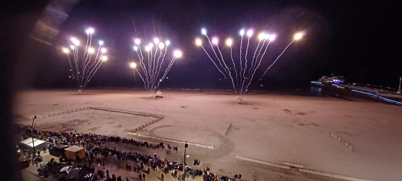Appartement Blankenberge Zeedijk Aan De Pier Luaran gambar